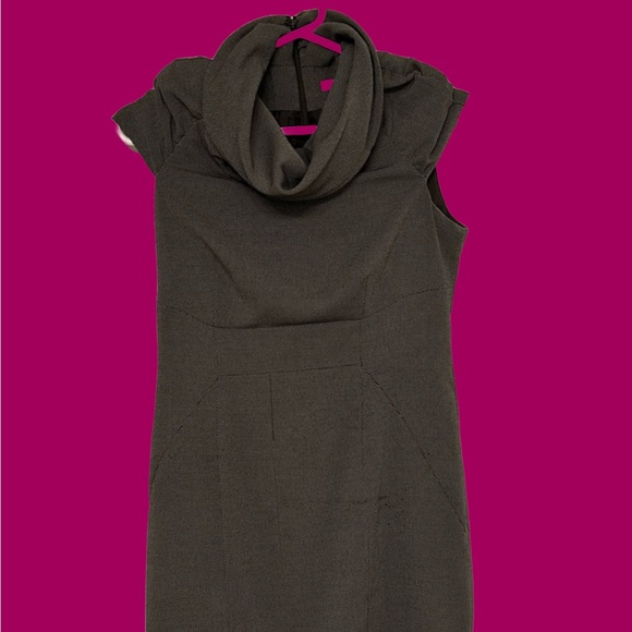 RW & Co. Woman’s dress. Worn a few times. Excellent condition. - Picture 2 of 8